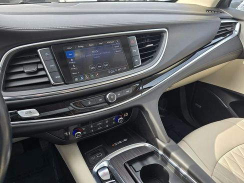 Used 2023 Buick Enclave Avenir w/ Avenir Technology Package AWD/4WD image 30