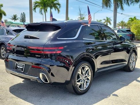 Used 2024 Genesis GV70 2.5T w/ Advanced Package AWD/4WD image 4