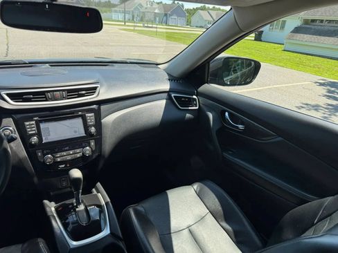 Used 2016 Nissan Rogue SL w/ SL Premium Package AWD/4WD image 33