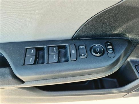 Used 2016 Honda Civic EX-T image 11