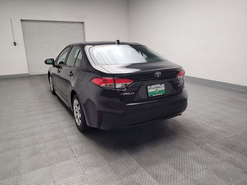 Used 2021 Toyota Corolla LE FWD image 6