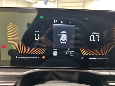 New 2026 Kia Sportage EX image 16