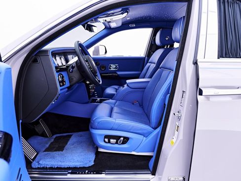 Used 2024 Rolls-Royce Phantom Sedan w/ The Phantom Package RWD image 49