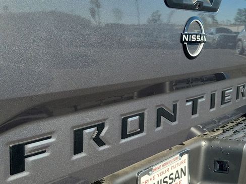 New 2026 Nissan Frontier SV w/ Tow Package image 15