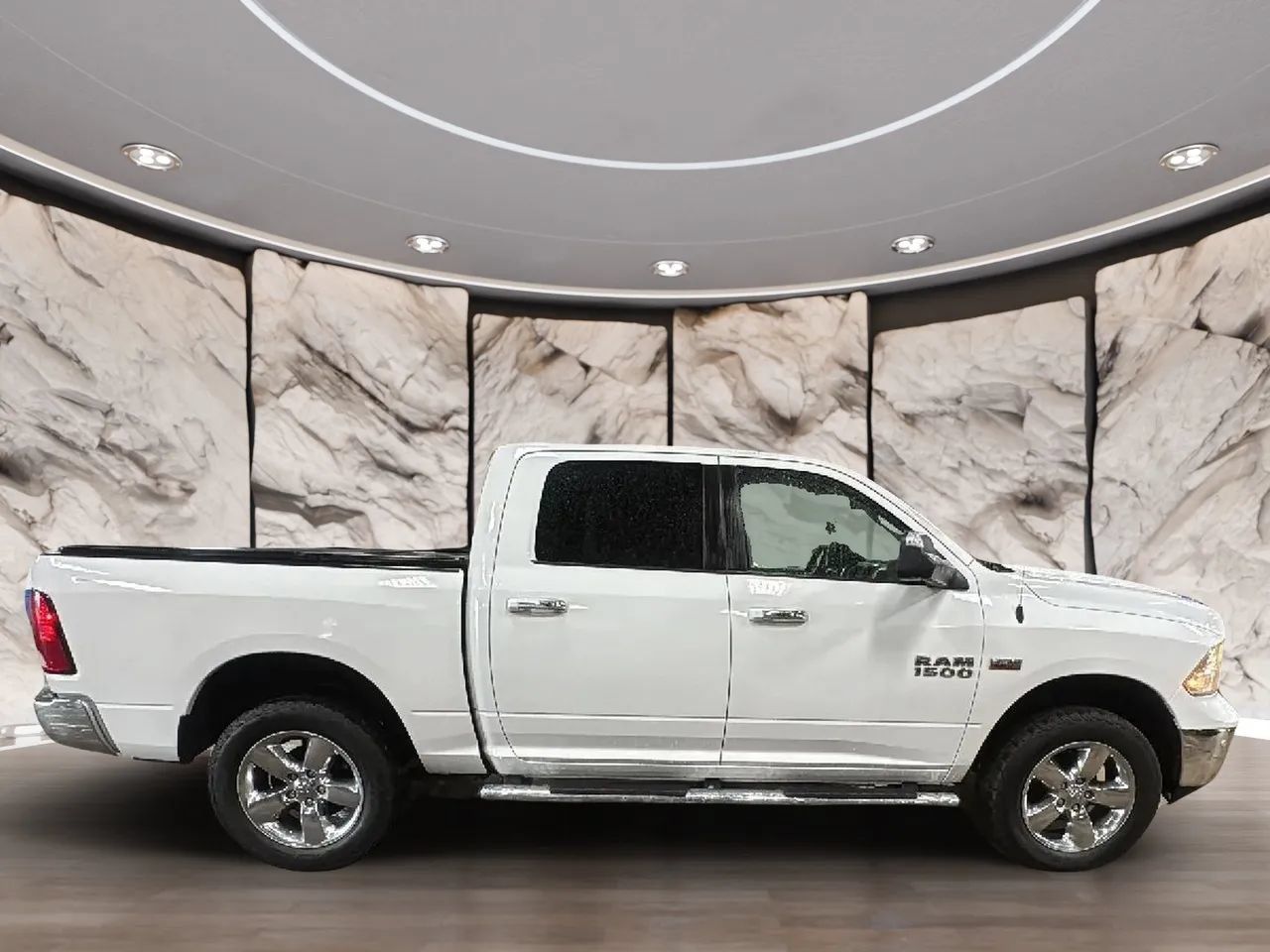 Used 2017 RAM 1500 Big Horn AWD/4WD image 9