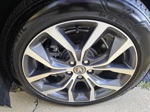 Certified 2023 Acura MDX FWD w/ Technology Package image 12