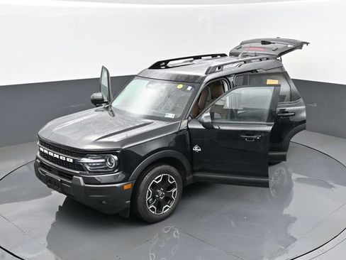 Used 2025 Ford Bronco Sport Outer Banks w/ Outer Banks Tech Package+ image 27