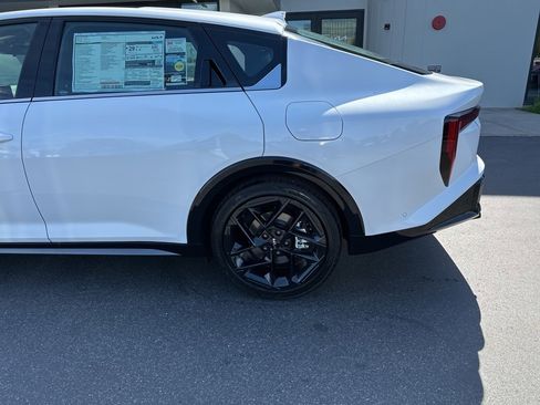New 2025 Kia K4 GT-Line Turbo image 10