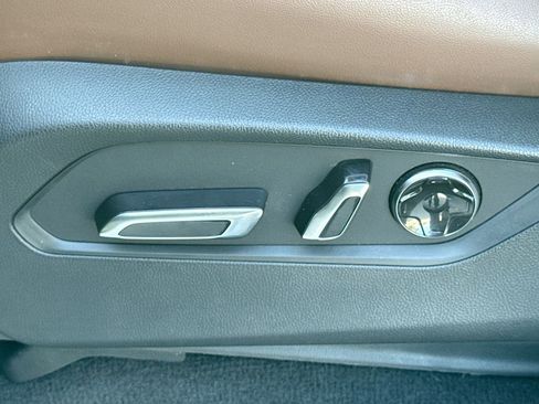 Used 2025 Acura MDX w/ Technology Package image 18