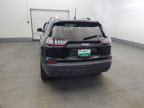 Used 2019 Jeep Cherokee Latitude Plus w/ Cold Weather Group image 6