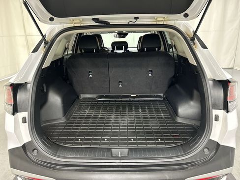 Used 2025 Kia Sportage EX image 22