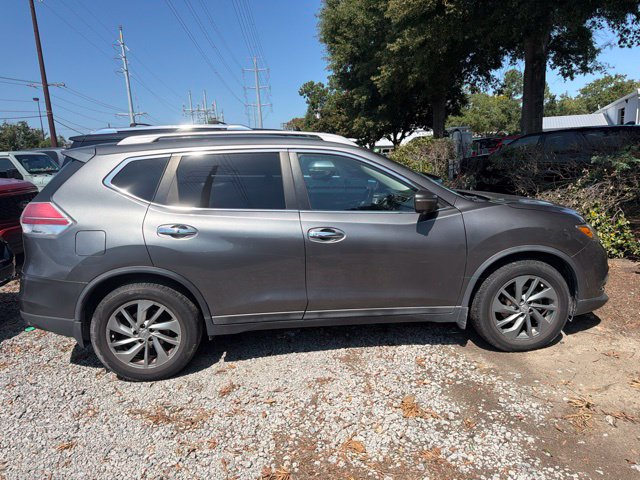 Used 2014 Nissan Rogue SL w/ SL Premium Package FWD image 4