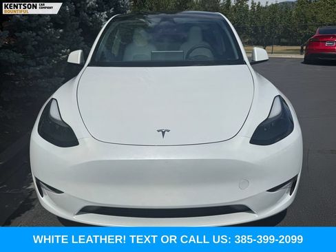 Used 2023 Tesla Model Y Performance AWD/4WD image 2