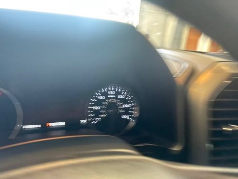 Used 2021 Ford Expedition Max XLT AWD/4WD image 8