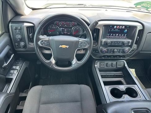 Used 2018 Chevrolet Silverado 1500 LT w/ All Star Edition AWD/4WD image 15