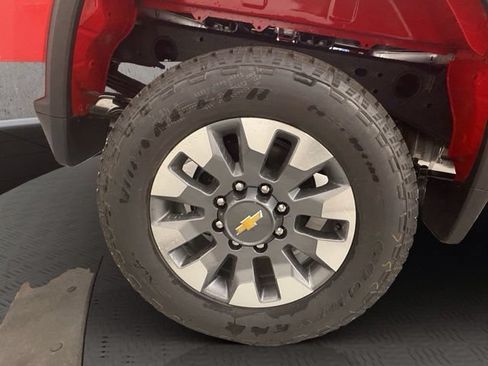 New 2026 Chevrolet Silverado 2500 Custom w/ Custom Value Package AWD/4WD image 17