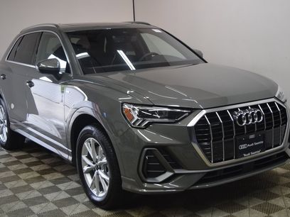 New 2025 Audi Q3 2.0T Premium Plus