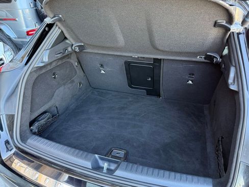 Certified 2019 Mercedes-Benz GLA 250 4MATIC image 17