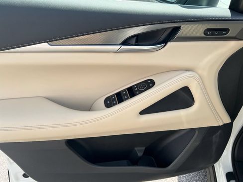 Used 2023 INFINITI QX60 Luxe w/ Cargo Package FWD image 11