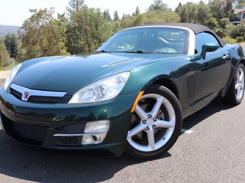 Used 2008 Saturn Sky w/ Premium Trim Package RWD image 4