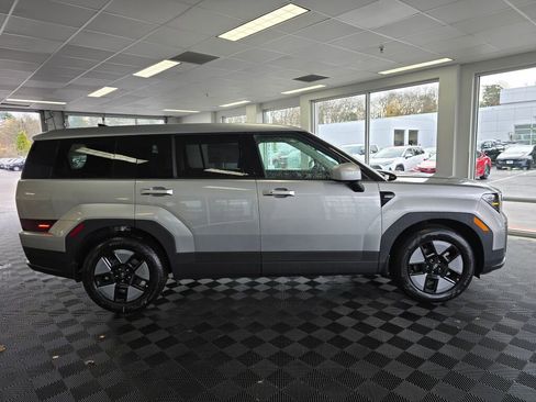 New 2026 Hyundai Santa Fe SE image 3