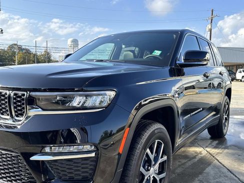 New 2025 Jeep Grand Cherokee Limited image 5