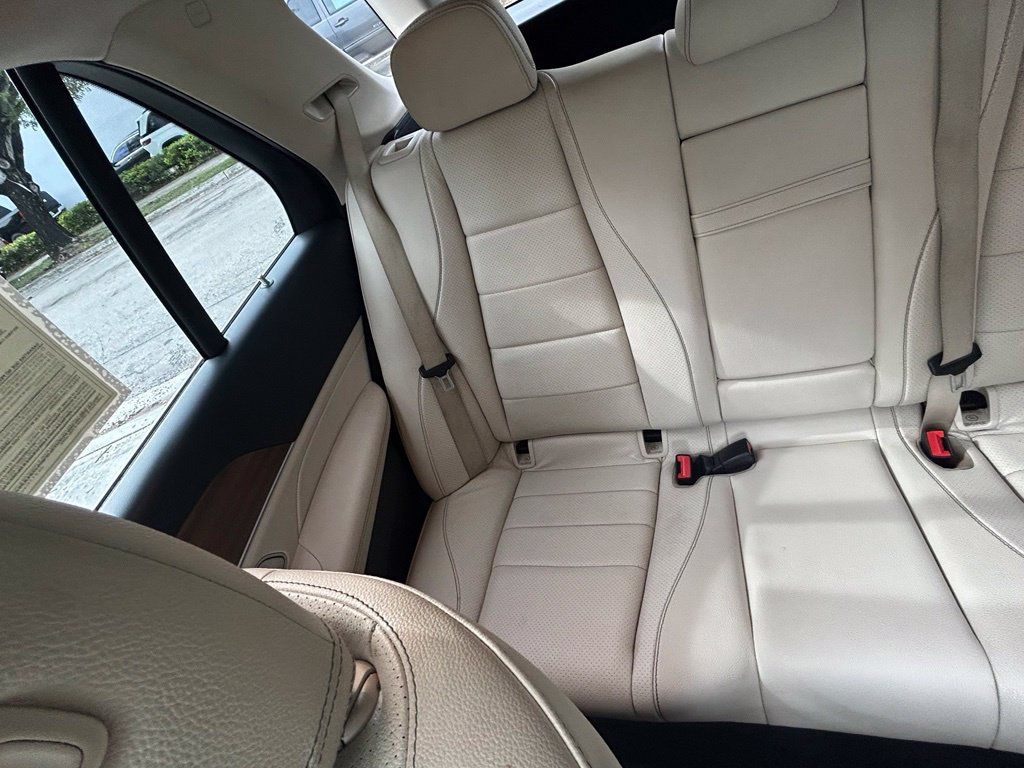 Used 2021 Mercedes-Benz GLE 350 image 12
