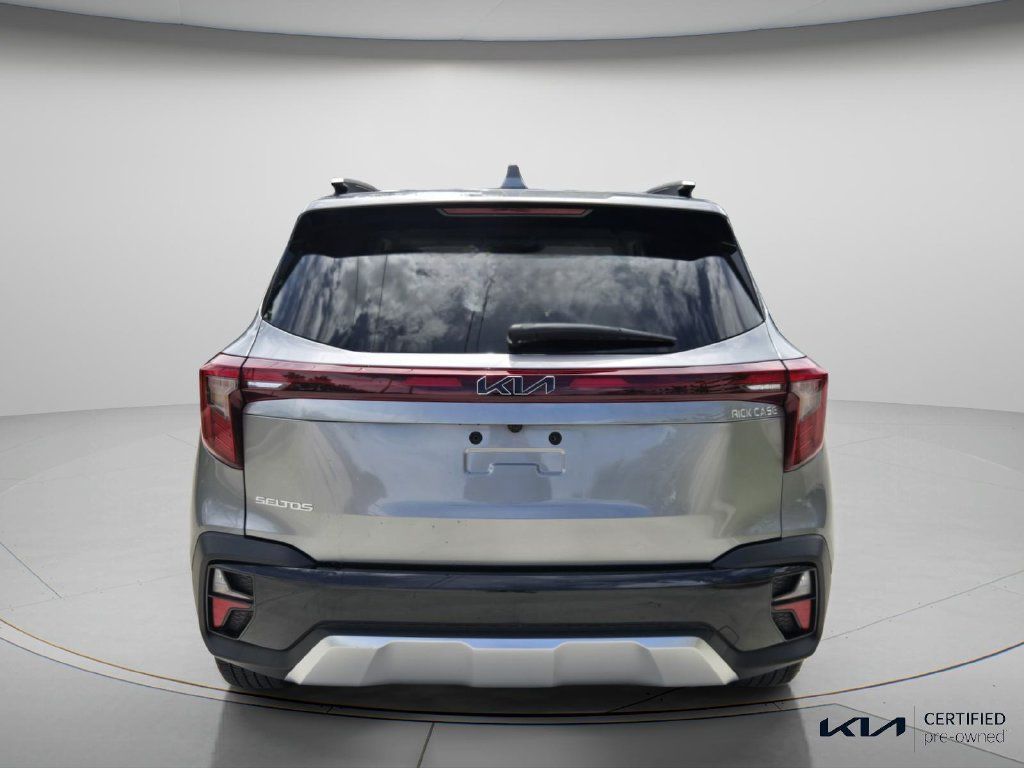 Certified 2024 Kia Seltos EX FWD image 6
