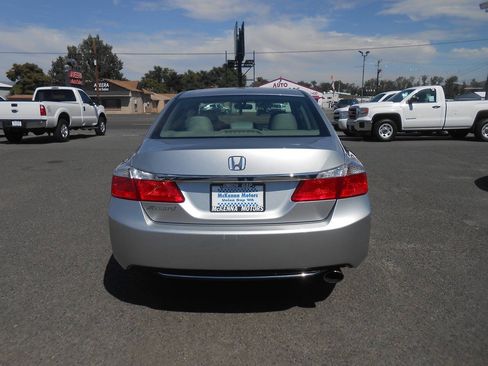 Used 2014 Honda Accord LX image 8