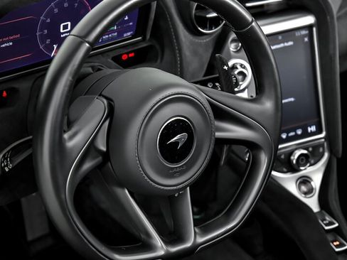 Used 2020 McLaren 720S Spider RWD image 18