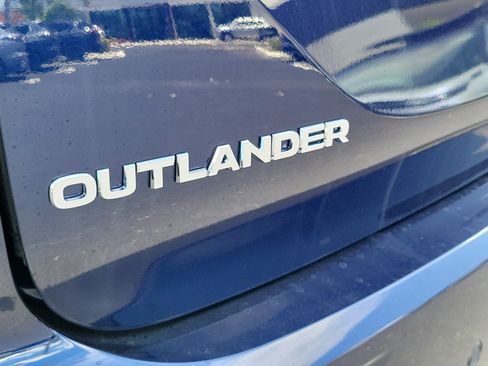 New 2026 Mitsubishi Outlander SE FWD image 7