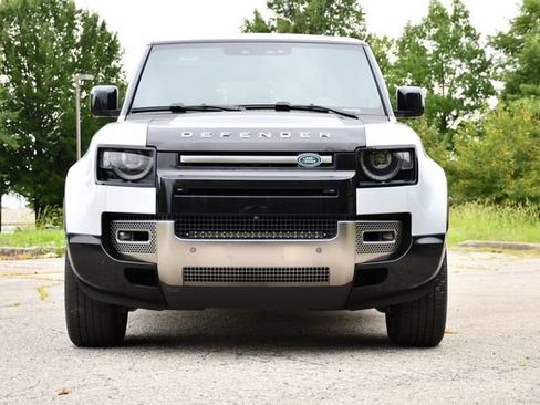 Used 2021 Land Rover Defender 110 X AWD/4WD image 2