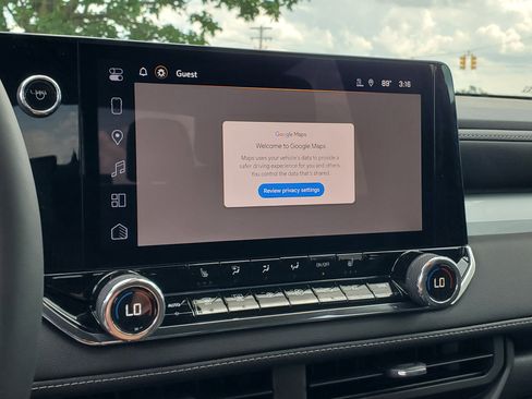 New 2025 Chevrolet Colorado LT w/ LT Convenience Package image 17