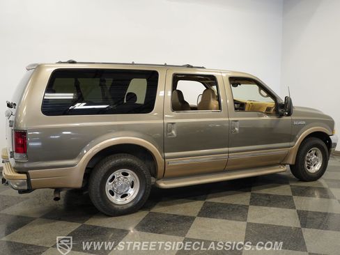 Used 2002 Ford Excursion Limited RWD image 14