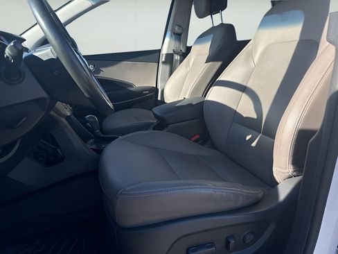 Used 2019 Hyundai Santa Fe XL image 11