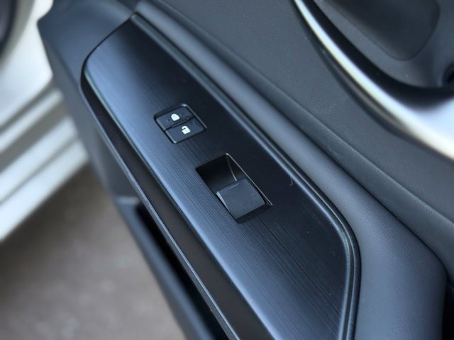 Used 2019 Lexus ES 300h w/ Premium Package FWD image 19