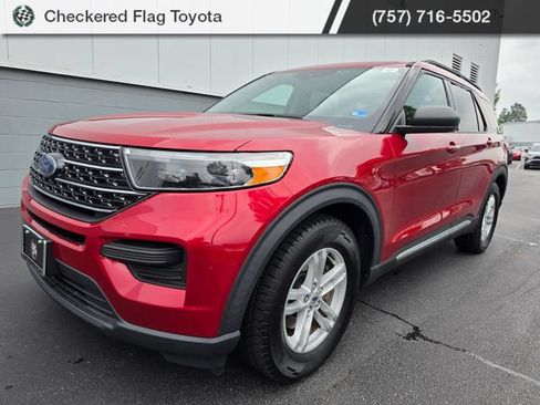 Used 2021 Ford Explorer XLT RWD image 1