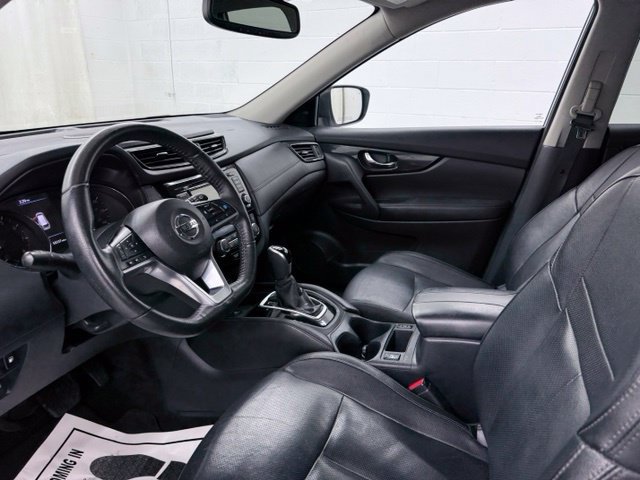 Used 2020 Nissan Rogue SL FWD image 18