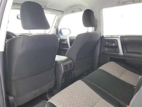 Used 2016 Toyota 4Runner SR5 image 13