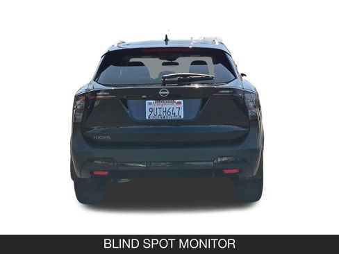 Certified 2026 Nissan Kicks SV FWD image 8