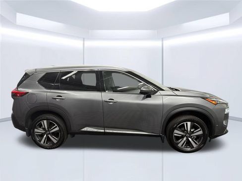 Used 2023 Nissan Rogue SL w/ SL Premium Package AWD/4WD image 4
