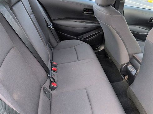 Certified 2025 Toyota Corolla LE image 11