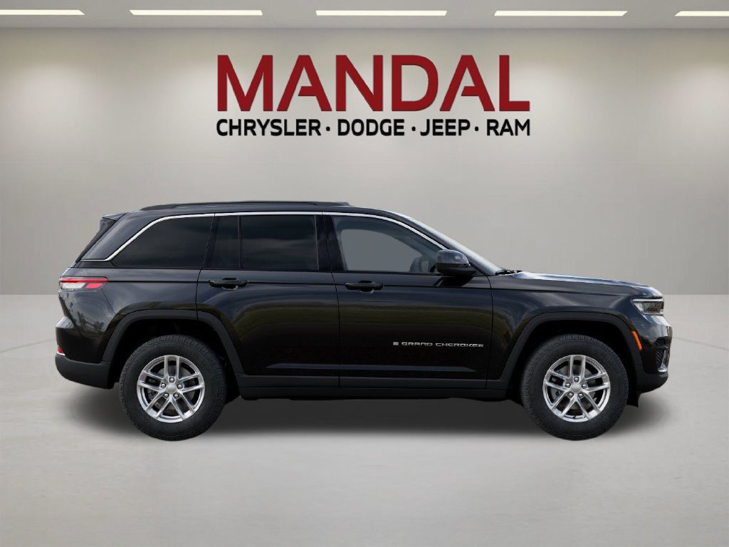 New 2026 Jeep Grand Cherokee Laredo RWD image 21