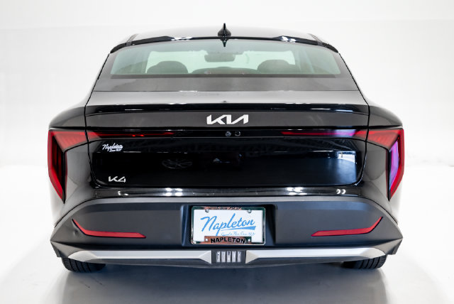 Used 2025 Kia K4 FWD image 32