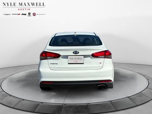 Used 2018 Kia Forte S image 15