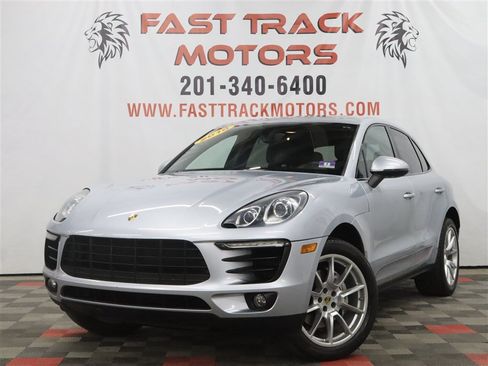 Used 2016 Porsche Macan S AWD/4WD image 1