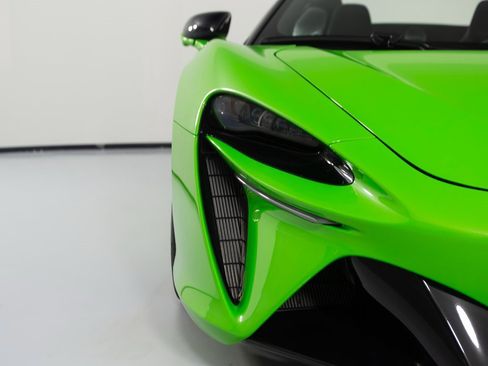 New 2025 McLaren Artura Spider image 33