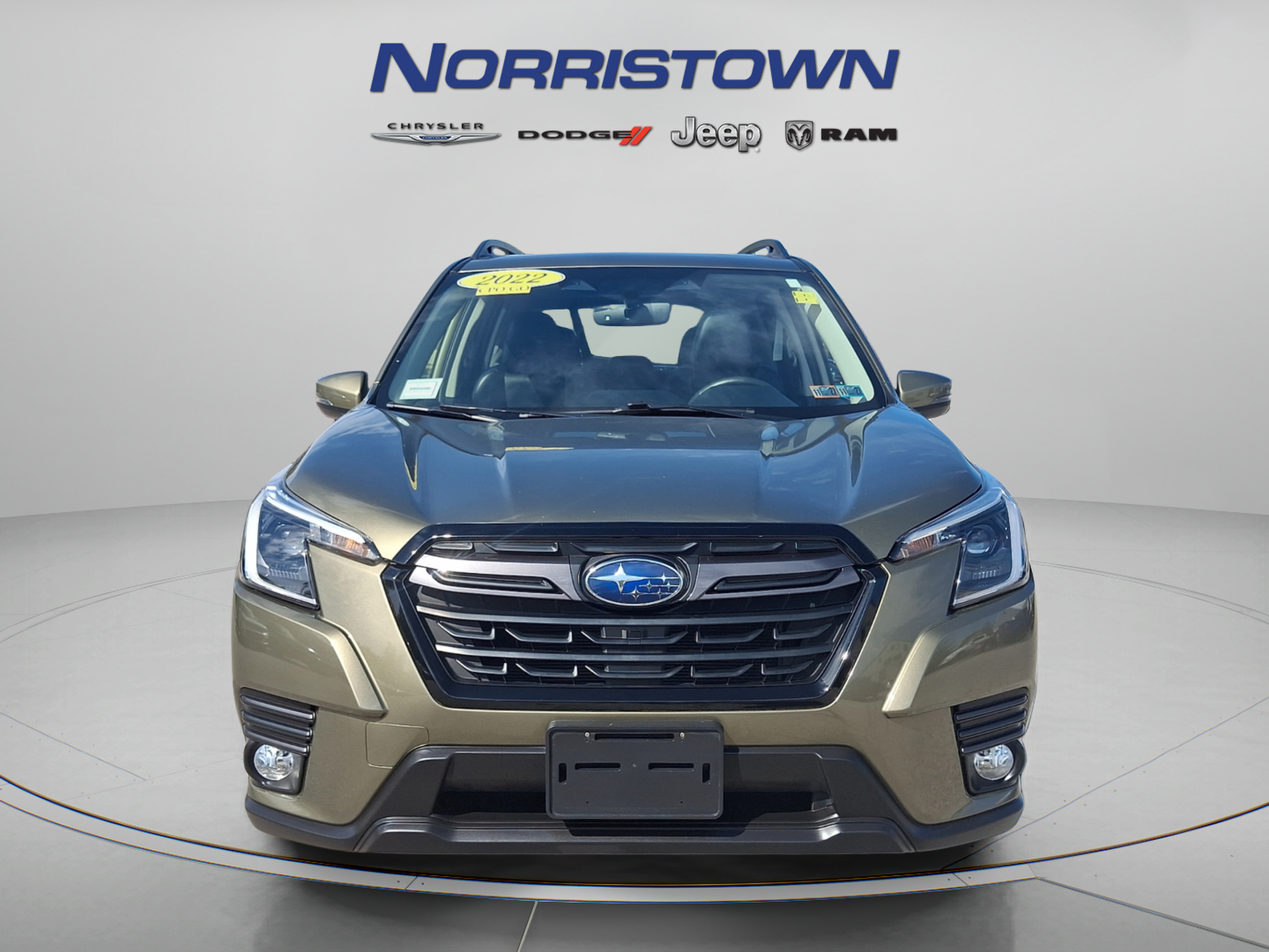 Used 2022 Subaru Forester Limited AWD/4WD image 2
