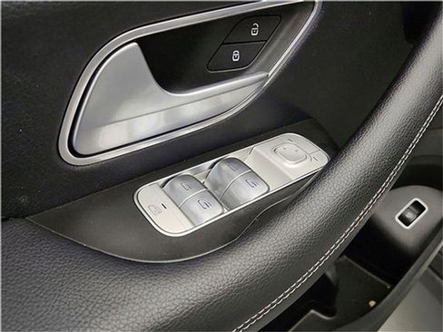 Used 2024 Mercedes-Benz GLE 350 4MATIC image 26