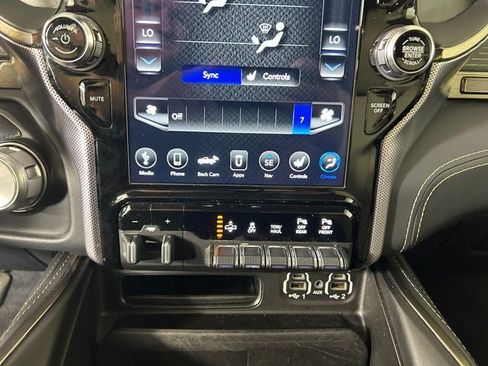 Used 2020 RAM 1500 Limited AWD/4WD image 21